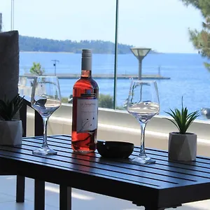 My Place Luxury , Neos Marmaras Grecia