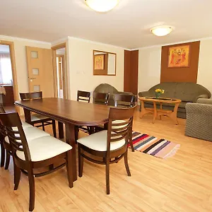 Zoli Apartmanok-brody 51-53 , Hajdúszoboszló Ungaria