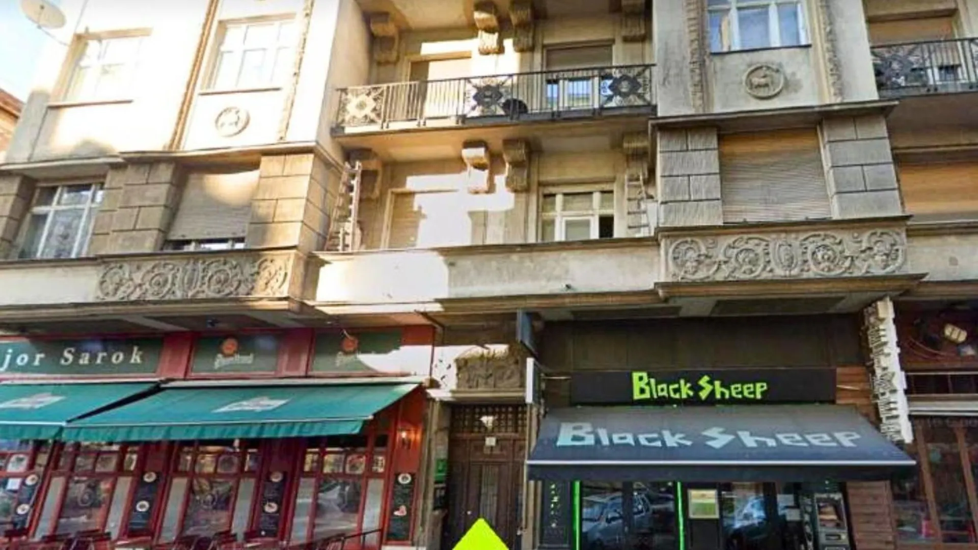 Black Sheep Budapest Smart Rooms