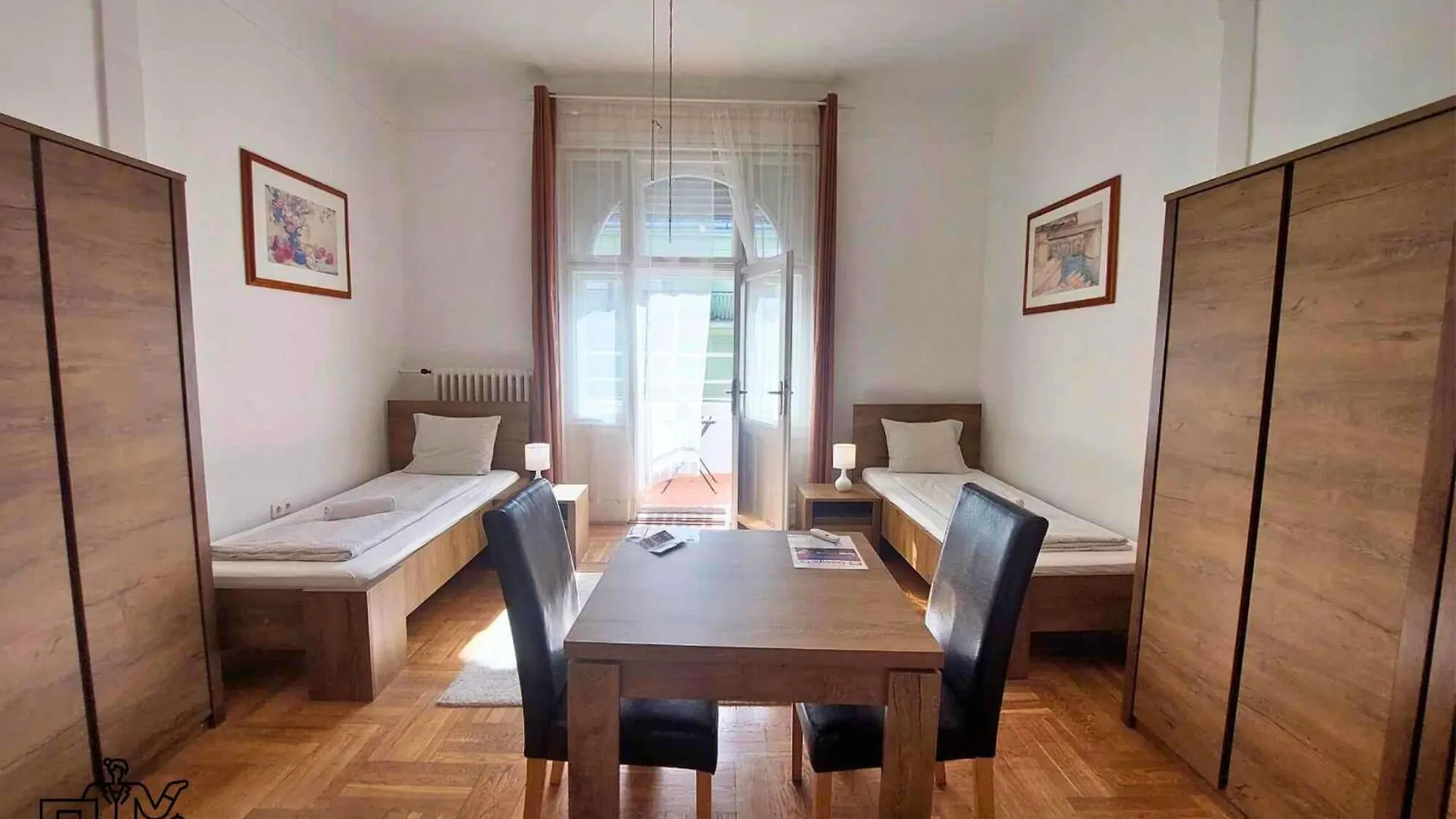 Black Sheep Budapest Smart Rooms
